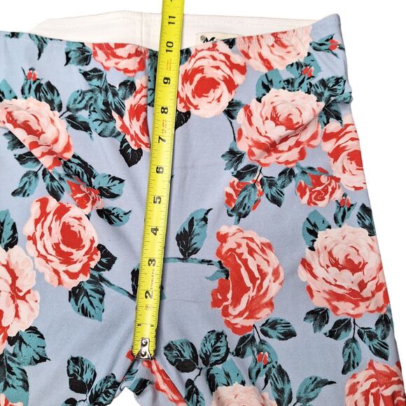 Show me your Mumu Bam bam bells cabbage rose floral print high rise flare pants - Picture 3 of 6